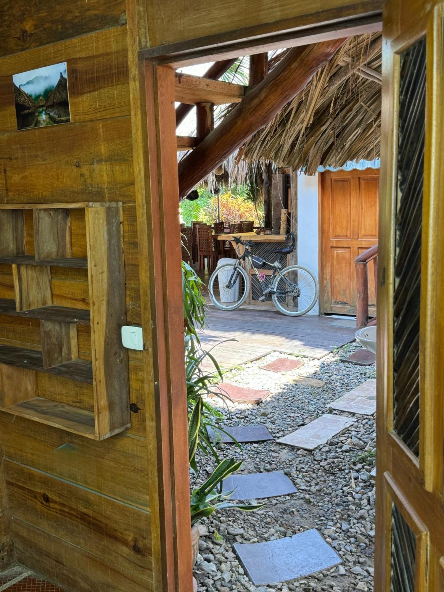 Hostal Nibuni Palomino Kültér fotó